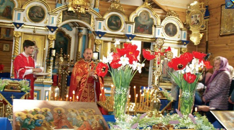 На західній Україні в великодню суботу cталося чудо: Навіть вчені не можуть цього пояснити. Люди встигли все зняти на відео