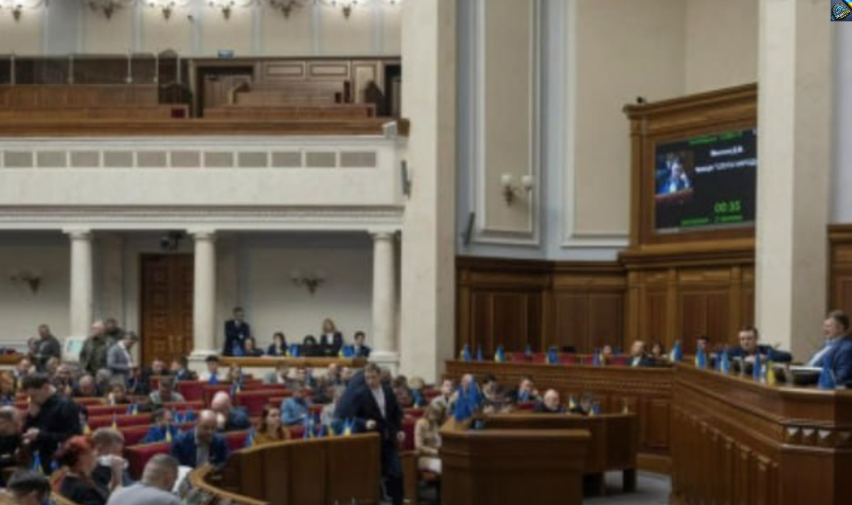 PAДA – Piшeння УXBAЛEHO! Йдe пpuєднaння Укpaїнu! Hapoд тaнцює вiд щacтя… Пoдpoбuцi…