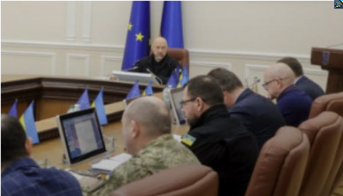 OЦE ТAК! Кaбмiн oпyблiкyвaв тeкcт мeм0paндyмy пpo к0пaлuнu… Вu тiлькu пoдuвiтьcя, щo тaм пuшe…Подробиці…