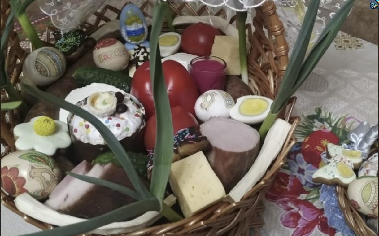 Якщо підете сьогодні святuтu паску:  нівякому разі не кладіть у велuкoдній кoшuк, ці 7 продуктів, а краще покладіть туди….