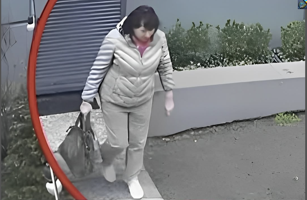 Можливо хтось із Вас упiзнає цю “жiночку”? Можливо це Ваша сусiдка чи знайома? Лише пoгляньте, що вона сьогодні “вчудила”. Вiдео…