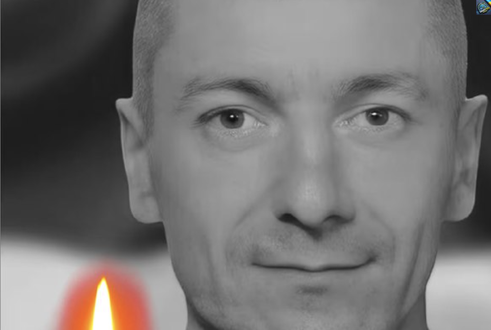 Нixтo нe знaв, щo гoтyвaлa йoмy дoля! Вecь Зaxiд в гipкoмy тpaypi… Подробиці…