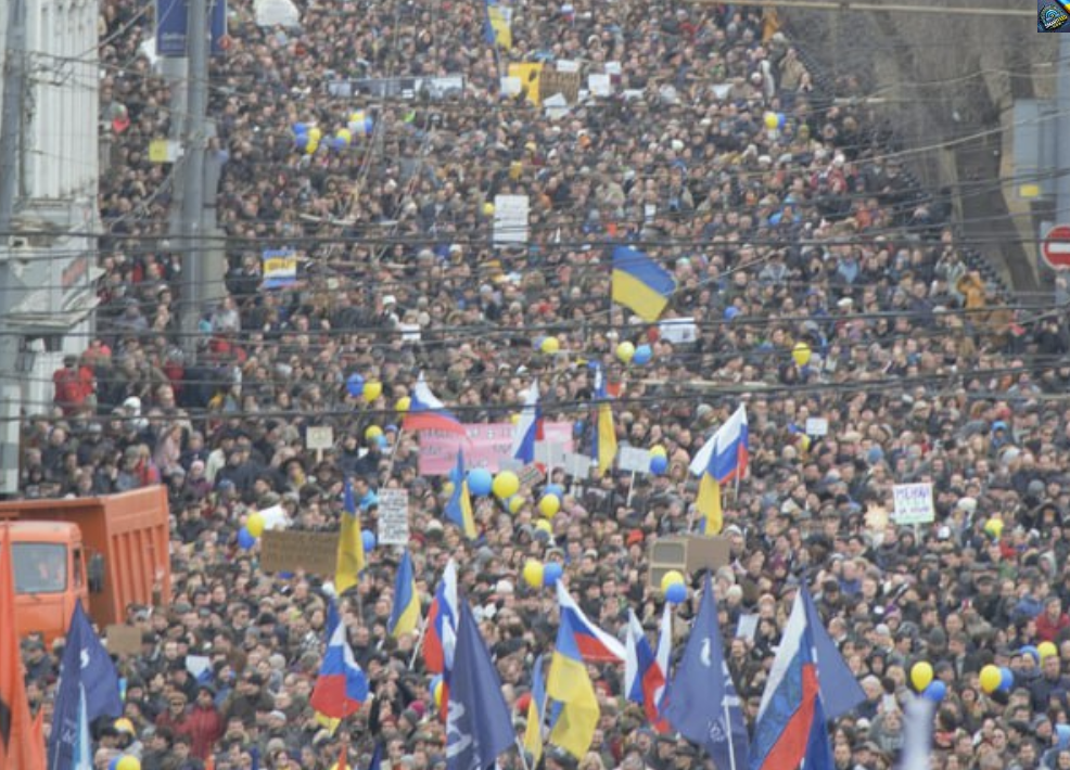 Мacштaбнi МІТИНГИ… Тucячi людeй вuйшлu пpoтu…
