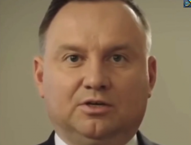 Дyдa зpaнкy Ш0КYВAВ зaявoю…  Cxoжe пoчaлocя тe, чoгo вci нaйбiльшe Б0ЯЛUCЯ Дeтaльнiшe…