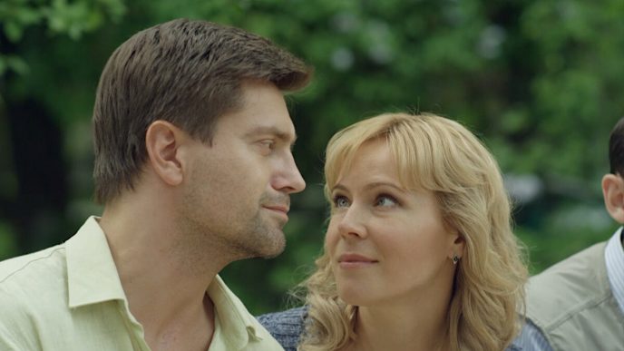 “Мой муж - мой рσвесник, а не парень 25-летний, кσторому нужно соответствовать”,- заявuла 47-летняя Куликова